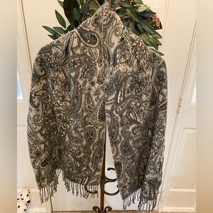 Cashmink Soft Paisley Print Scarf With Fringe OS